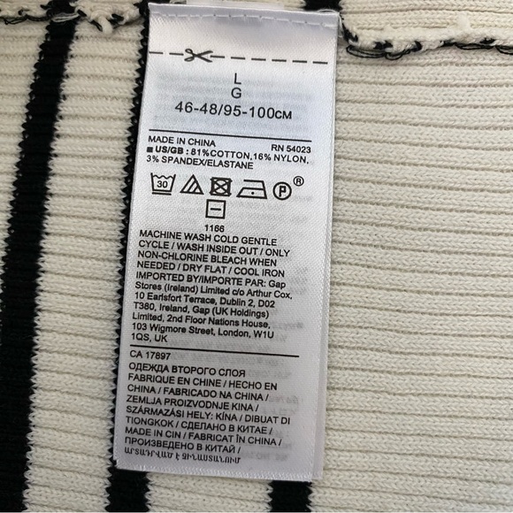 Banana Republic | Sweater - Picture 7 of 7